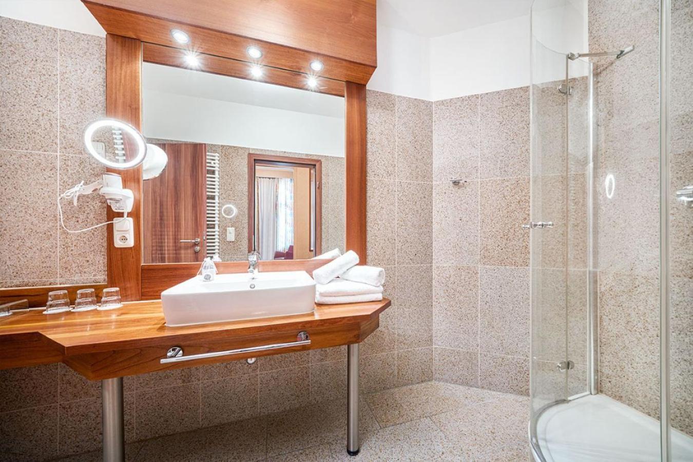 צינוביץ Strandvilla Viktoria מראה חיצוני תמונה